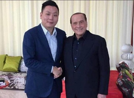 记者：双红会曼联仅有6名后卫可供选择肖或带伤上阵英超第17轮焦点战，双红会利物浦vs曼联将在下周一凌晨0:30进行，今天利物浦方面记者DaveOCKOP报道了曼联的伤病情况。